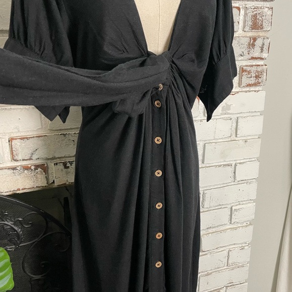 Free People Vintage Summer Plunge Neckline Tie Black Button Front Maxi Dress - Picture 10 of 13